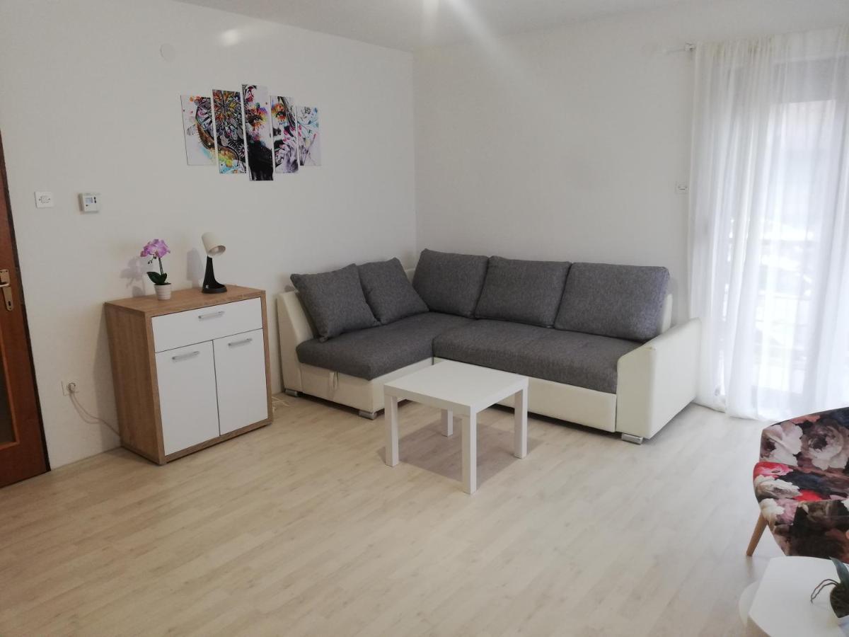 Mateo Apartment